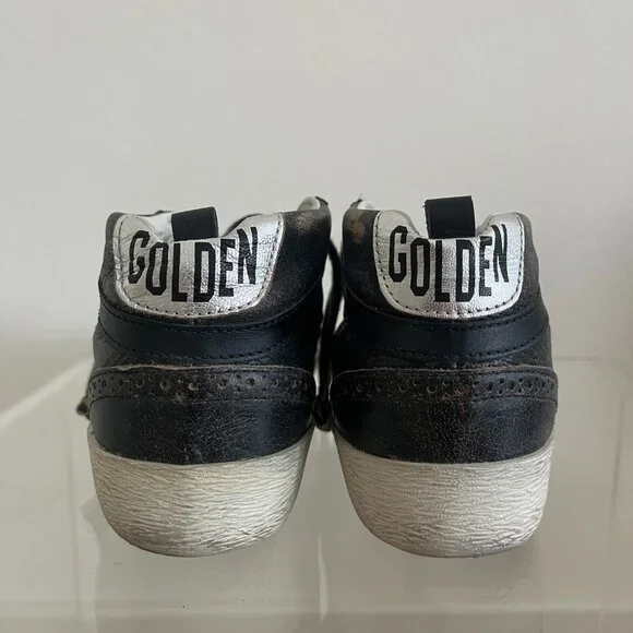 LIKE NEW Golden Goose Mid Star Sneakers - Picture 7 of 12